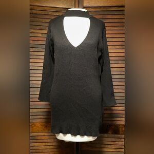 Torrid  Black Ribbed Knit Stretch Cutout Black V-Neck Sweater, Size 2x